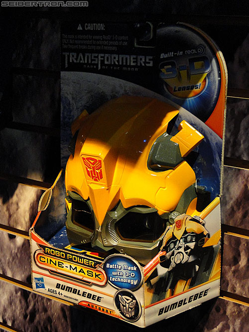 Toy Fair 2011: Miscellaneous - Transformers Event: DSC04985
