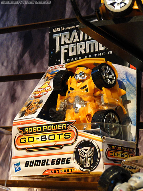 Transformers News: Toy Fair 2011 Coverage - Speed Stars and Little Bit of Everything Else! Image