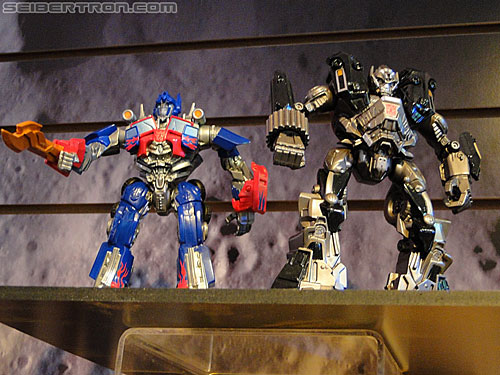 Transformers News: Toy Fair 2011 Coverage - Speed Stars and Little Bit of Everything Else! Image