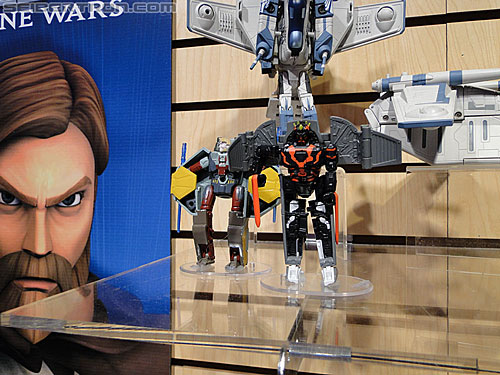 Toy Fair 2011: Miscellaneous - Transformers Event: DSC05168
