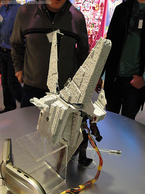 Toy Fair 2011: Miscellaneous - Transformers Event: DSC05175