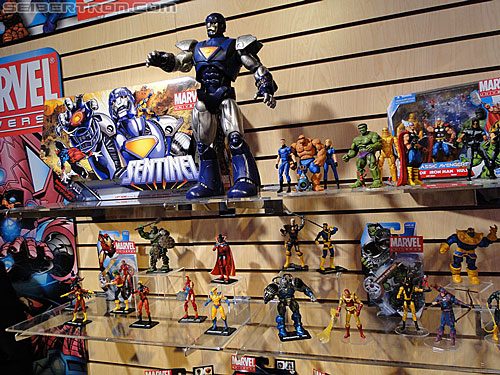 Toy Fair 2011: Miscellaneous - Transformers Event: DSC05181