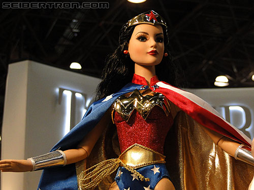 Toy Fair 2011: Toy Fair at Javits Center - Transformers Event: DSC05223