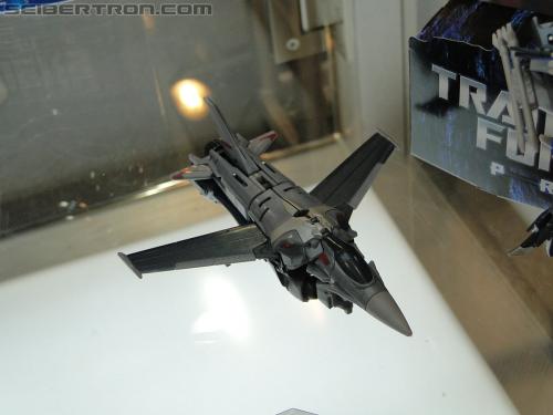 Botcon 2011: Transformers Prime Toys - Transformers Event: DSC09955