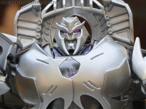 Botcon 2011: Transformers Prime Toys - Transformers Event: DSC10008