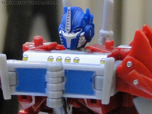 Botcon 2011: Transformers Prime Toys - Transformers Event: DSC10016