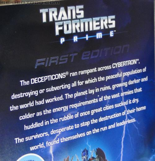 Botcon 2011: Transformers Prime Toys - Transformers Event: DSC10032