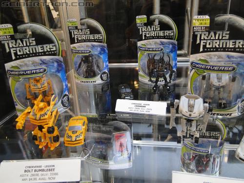 Botcon 2011: Cyberverse Display Area - Transformers Event: DSC09788