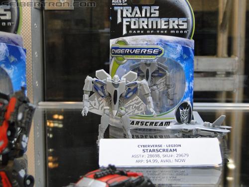 Botcon 2011: Cyberverse Display Area - Transformers Event: DSC09789
