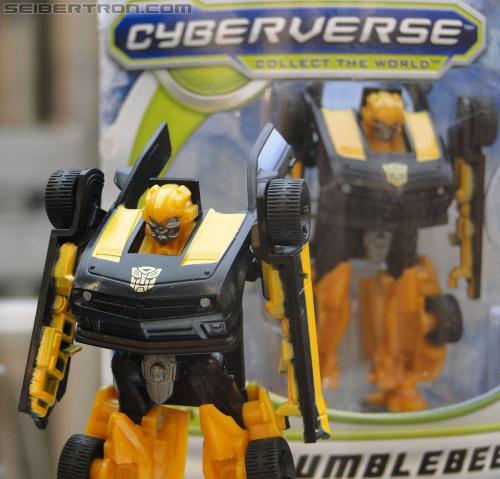 Botcon 2011: Cyberverse Display Area - Transformers Event: DSC09794