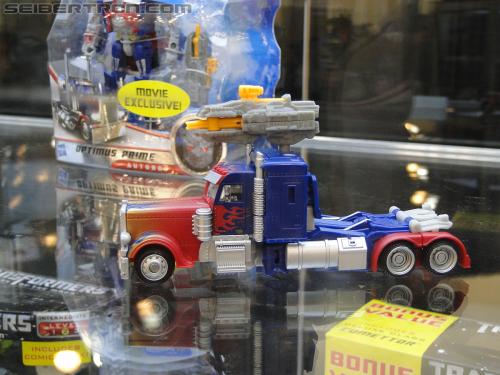Botcon 2011 - Transformers Retail Exclusives Display Area