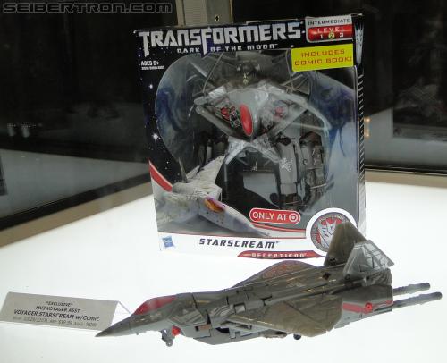Botcon 2011: Transformers Retail Exclusives Display Area - Transformers Event: DSC09829