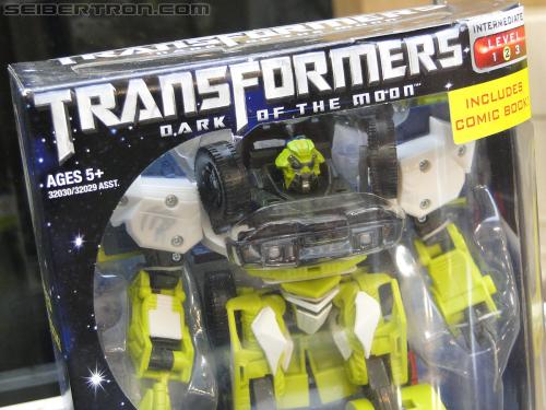 Botcon 2011: Transformers Retail Exclusives Display Area - Transformers Event: DSC09836