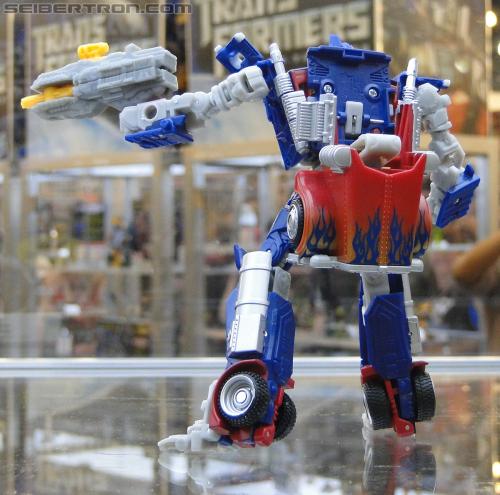 Botcon 2011: Transformers Retail Exclusives Display Area - Transformers Event: DSC09842