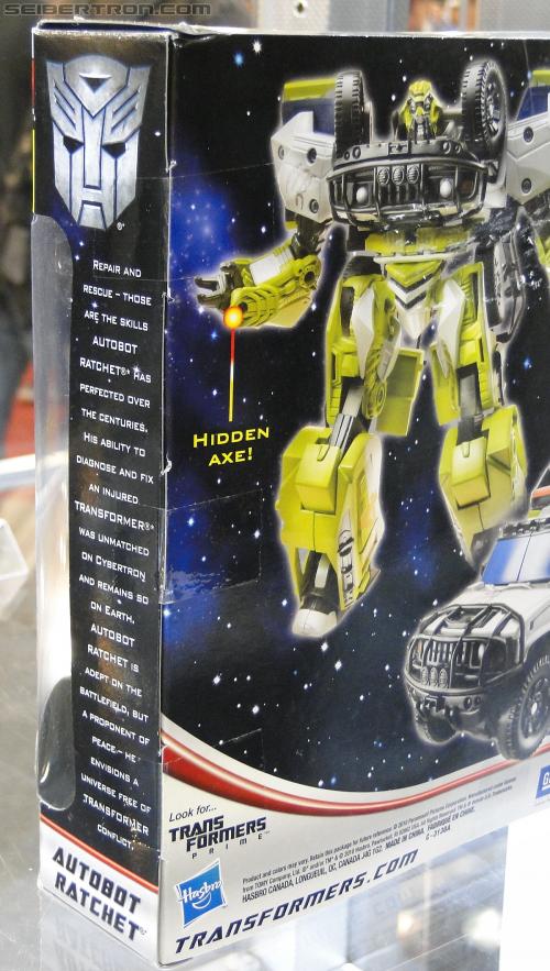Botcon 2011: Transformers Retail Exclusives Display Area - Transformers Event: DSC09844