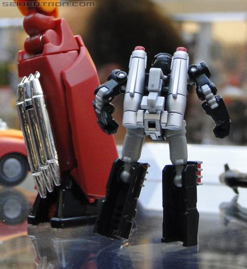 Botcon 2011: Transformers Retail Exclusives Display Area - Transformers Event: DSC09863a