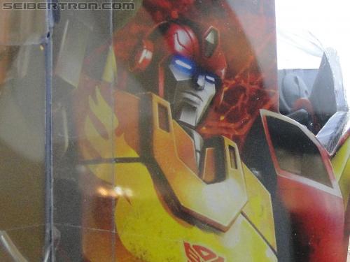 Botcon 2011: Transformers Retail Exclusives Display Area - Transformers Event: DSC09865a