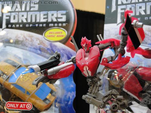 Botcon 2011: Transformers Retail Exclusives Display Area - Transformers Event: DSC10034
