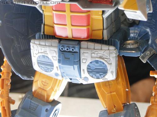 Botcon 2011: Transformers Retail Exclusives Display Area - Transformers Event: DSC10062