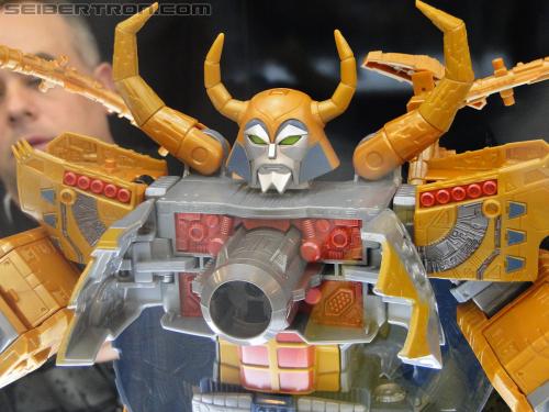 Botcon 2011: Transformers Retail Exclusives Display Area - Transformers Event: DSC10067
