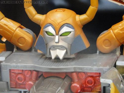 Botcon 2011: Transformers Retail Exclusives Display Area - Transformers Event: DSC10068