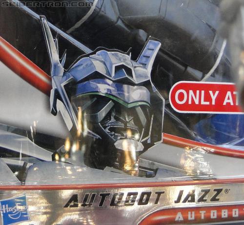 Botcon 2011: Transformers Retail Exclusives Display Area - Transformers Event: DSC10103