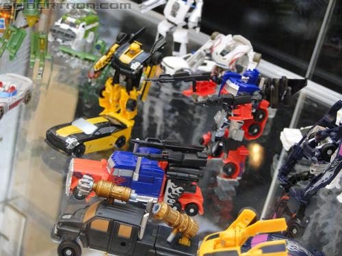 Botcon 2011: Transformers Retail Exclusives Display Area - Transformers Event: DSC10162
