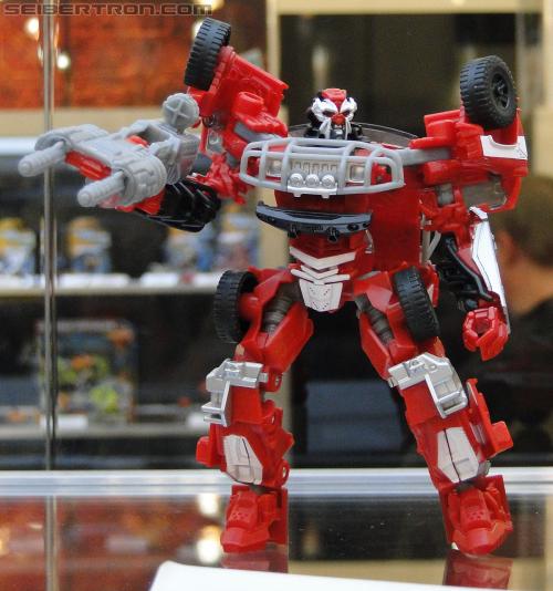 Botcon 2011: Dark of the Moon MechTech Display Area - Transformers Event: Mechtech-049