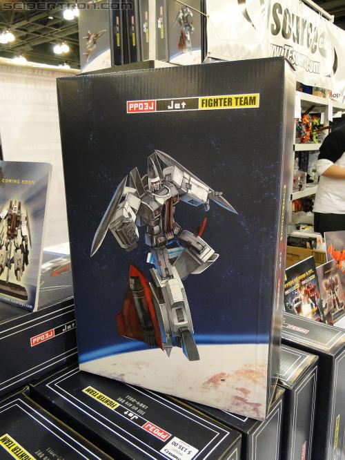 Botcon 2011: 3rd Party Products - Transformers Event: 3rd-party-008