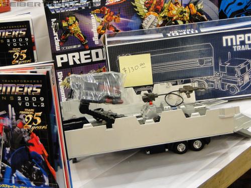 Botcon 2011: 3rd Party Products - Transformers Event: 3rd-party-071