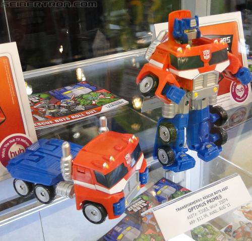 Botcon 2011 - Playskool Heroes Rescue Bots