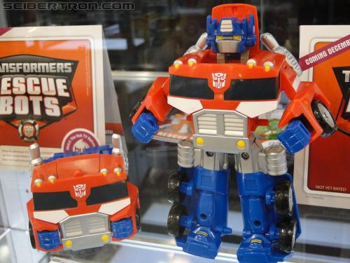 Botcon 2011: Playskool Heroes Rescue Bots - Transformers Event: Playskool-rescue-bots-038