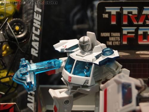 Botcon 2011: Hall of Fame Display Area - Transformers Event: DSC00562