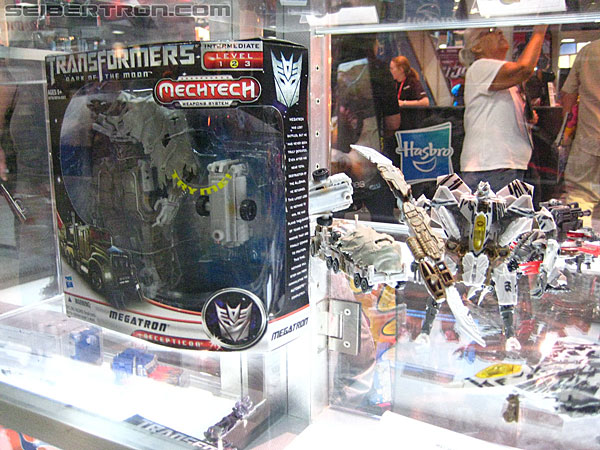 SDCC 2011: Transformers 3 Dark of the Moon (DOTM) Toys - Transformers Event: SDCC-DOTM-9903