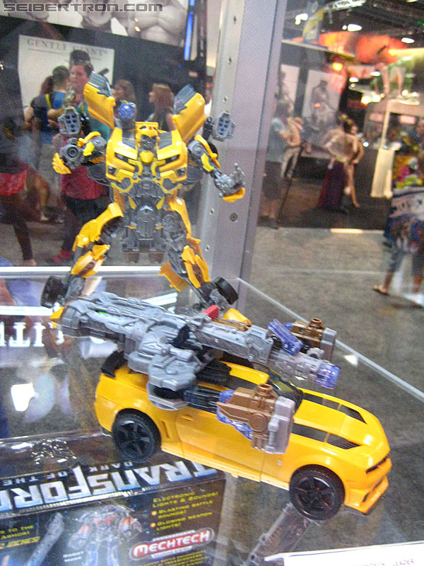 SDCC 2011: Transformers 3 Dark of the Moon (DOTM) Toys - Transformers Event: SDCC-DOTM-9924
