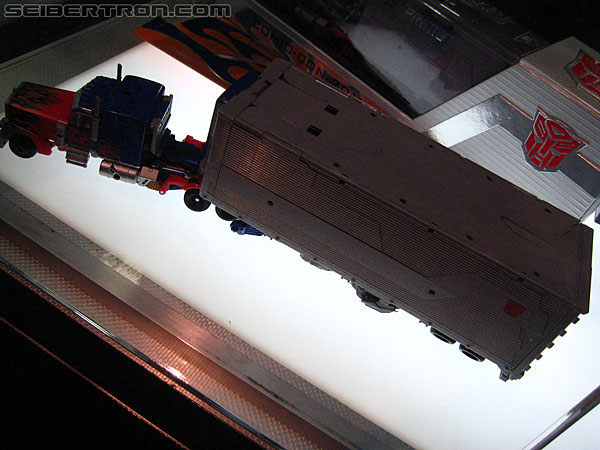 SDCC 2011: Transformers 3 Dark of the Moon (DOTM) Toys - Transformers Event: SDCC-DOTM-9928