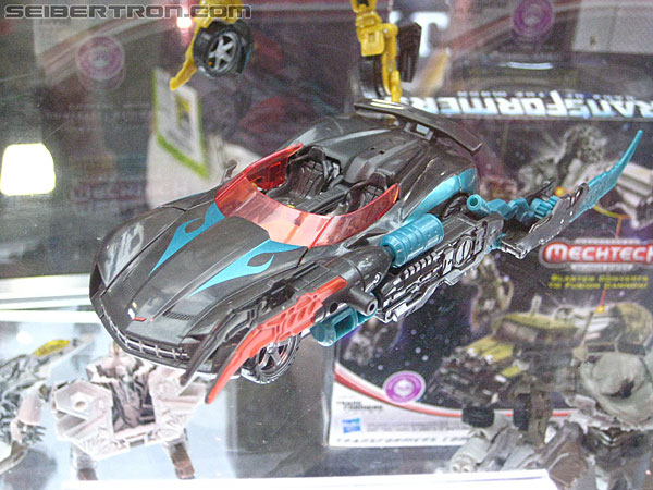 SDCC 2011: Transformers 3 Dark of the Moon (DOTM) Toys - Transformers Event: Darksteel (Quickstrike homage)