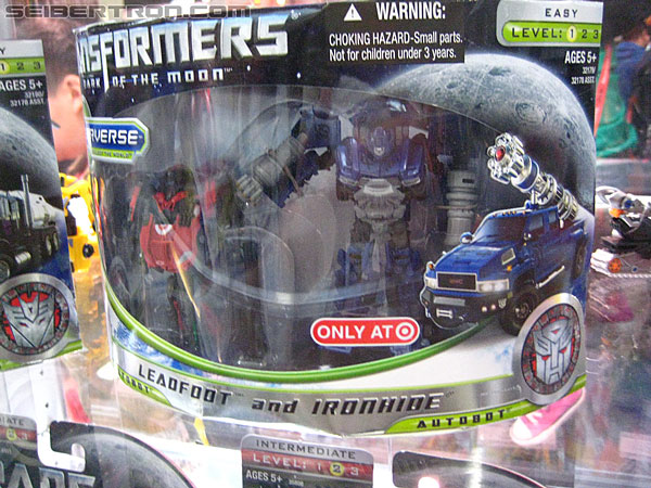 SDCC 2011: Retail and SDCC Exclusives - Transformers Event: Transformers-Exclusives-9956