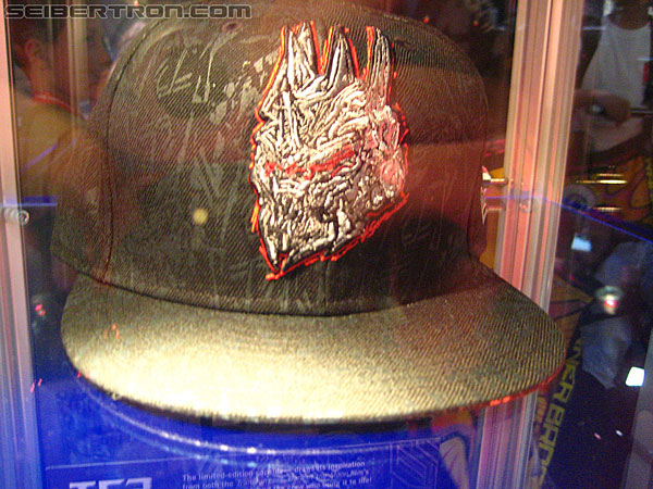 SDCC 2011: Officially Licensed 3rd Party Products - Transformers Event: TF-Officially-Licensed-9985