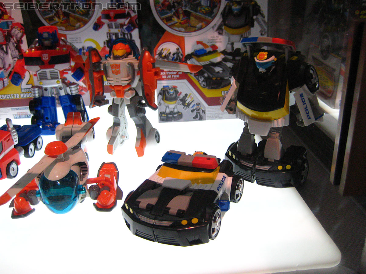 SDCC 2011 - Rescue Bots
