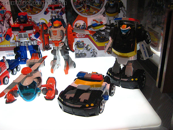 SDCC 2011: Rescue Bots - Transformers Event: Playskool-Rescue-Bots-9948