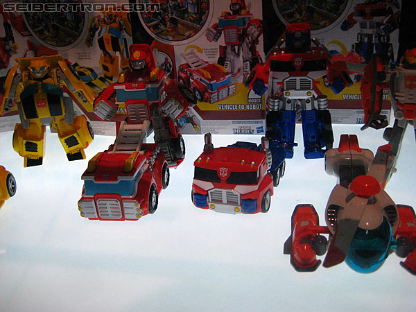 SDCC 2011 - Rescue Bots