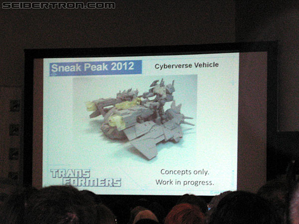 SDCC 2011: Hasbro Panel - Transformers Event: SDCC-2011-hasbro-panel-001