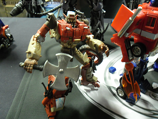 Victoria's Ultimate Hobby and Toy Fair 2011: Encline Designs - Transformers Event: TheShow-148