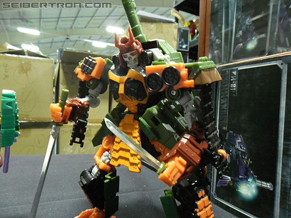 Victoria's Ultimate Hobby and Toy Fair 2011: Headrobots - Transformers Event: TheShow-008