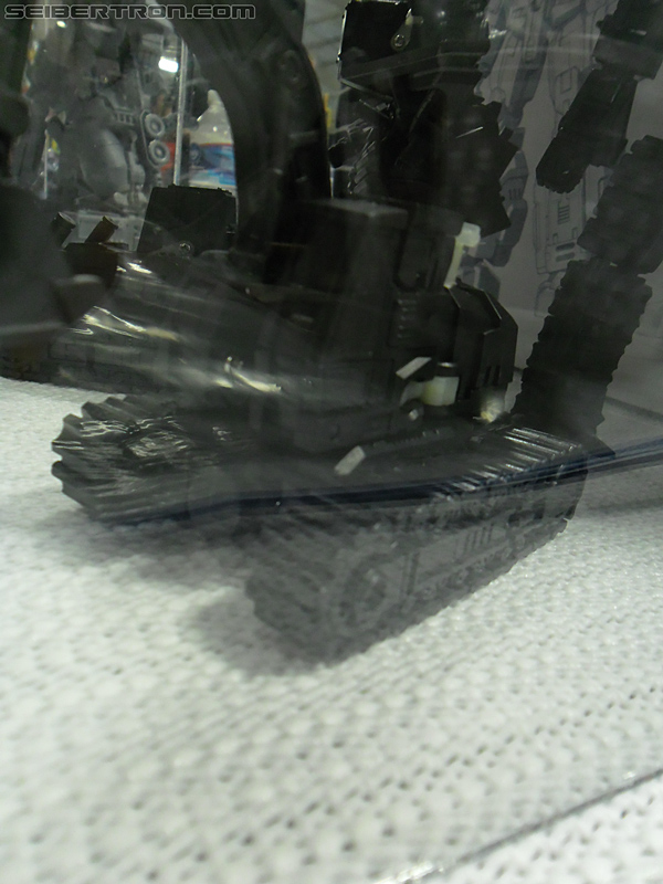 Victoria's Ultimate Hobby and Toy Fair 2011: Make-Toys - Transformers Event: TheShow-089