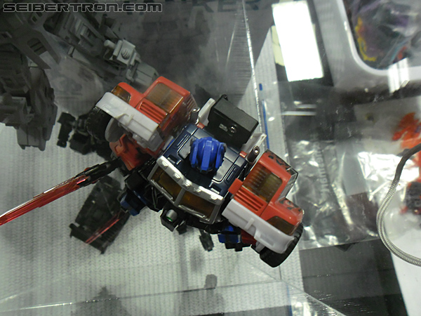 Victoria's Ultimate Hobby and Toy Fair 2011: Make-Toys - Transformers Event: TheShow-098