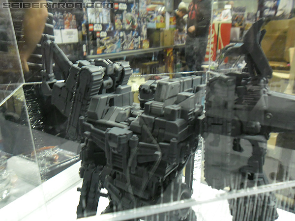 Victoria's Ultimate Hobby and Toy Fair 2011: Make-Toys - Transformers Event: TheShow-128