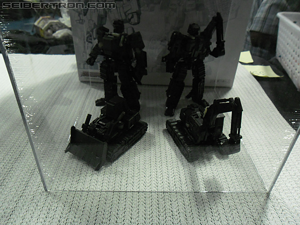 Victoria's Ultimate Hobby and Toy Fair 2011: Make-Toys - Transformers Event: TheShow-181