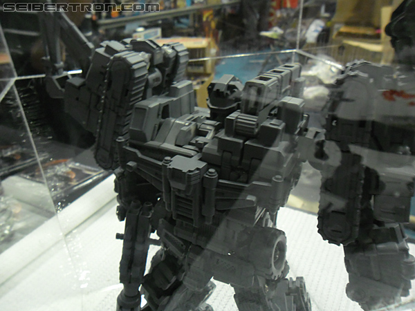 Victoria's Ultimate Hobby and Toy Fair 2011: Make-Toys - Transformers Event: TheShow-186
